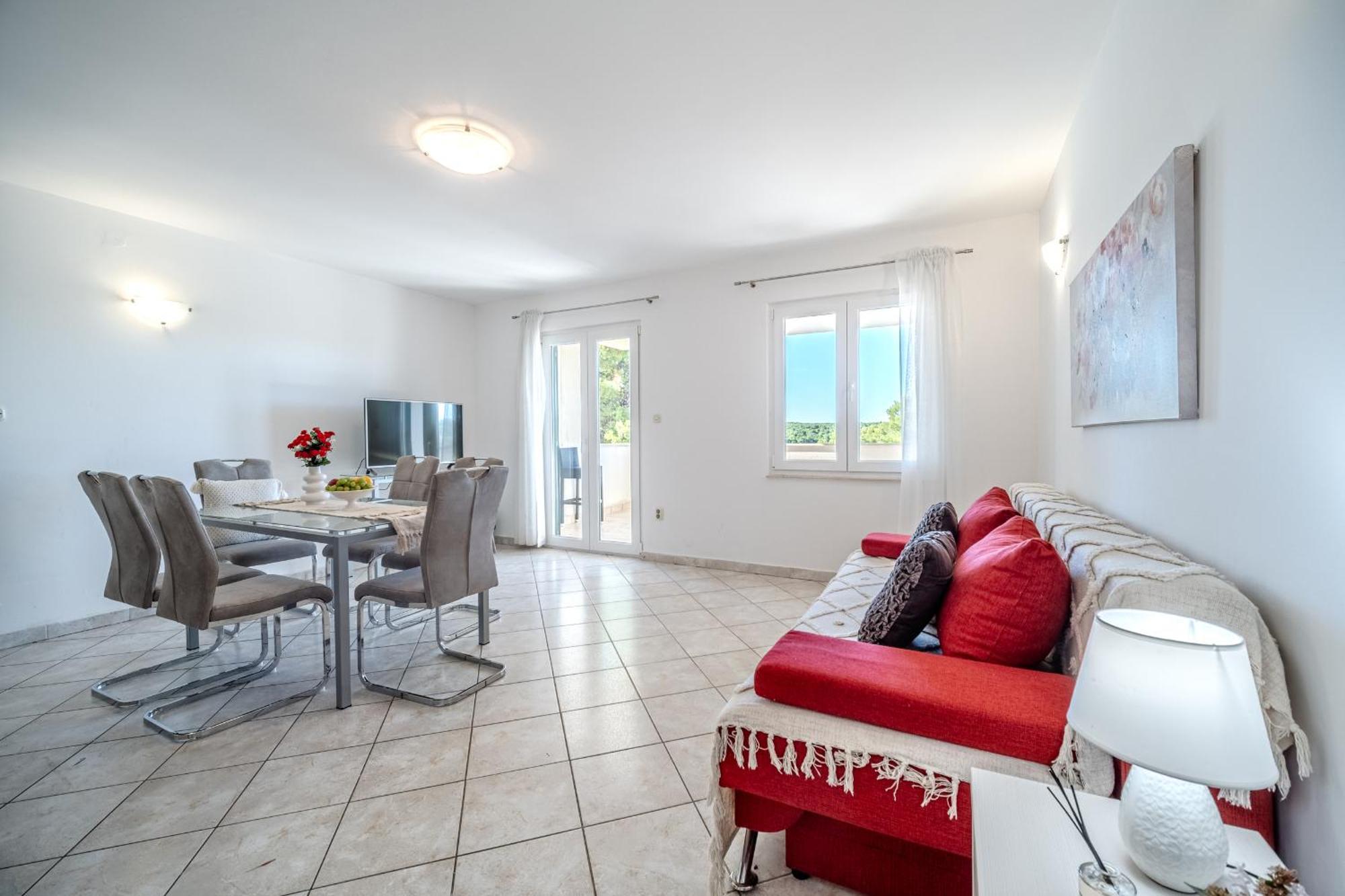Apartment Milna - With Swimming Pool & Amazing Seaviews, Above Bijaka Beach 外观 照片